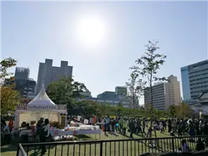 ナランハブース