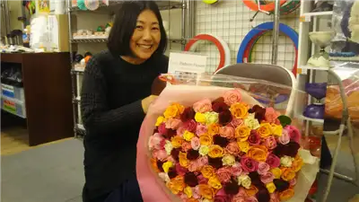 バルーンフラワー教室100回記念のバラ