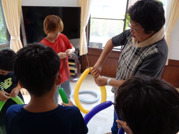 Happy Balloon Project 夏休み子どもバルーンアート体験